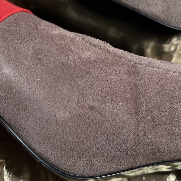 Grey suede, red croc leather size 10 - Picture 7 of 12